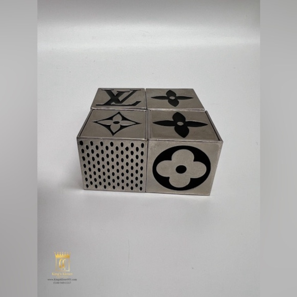 Louis Vuitton limited edition cube game dice - Picture 6 of 8